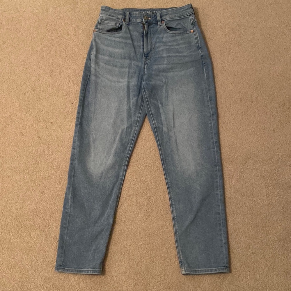 American Eagle Mom Jean